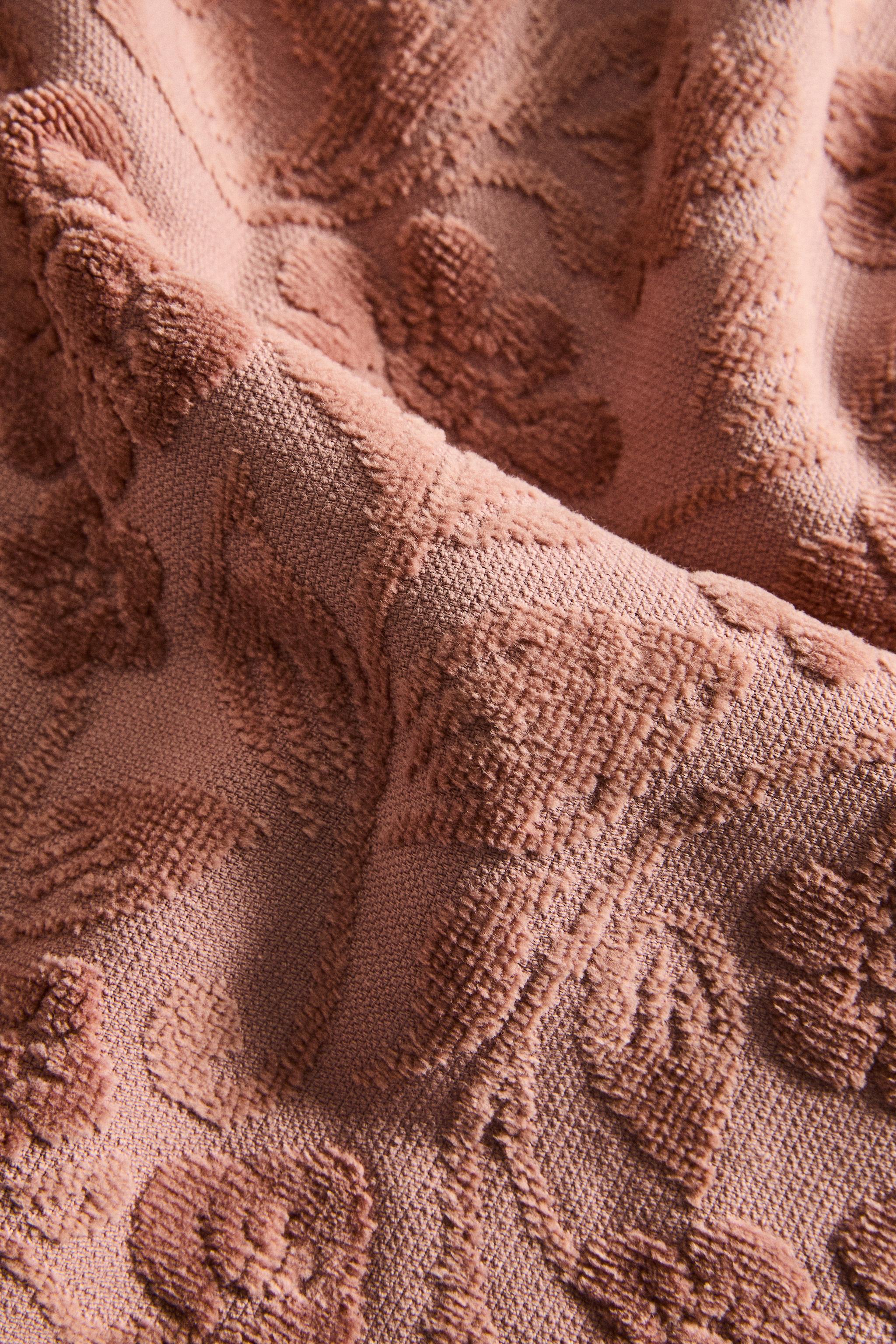 FLORAL JACQUARD BATH TOWEL